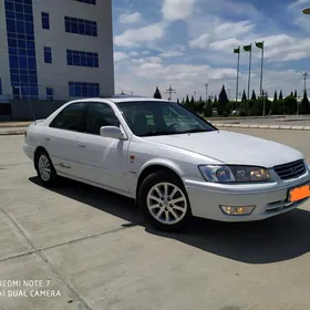 Toyota Camry 2001