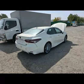 Toyota Camry 2022
