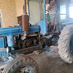 MTZ T-28 1988