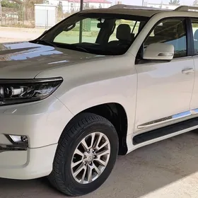 Toyota Land Cruiser Prado 2021