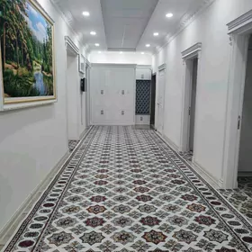 Elitka 15 Tapgyr 3 Etaj 4 Komn