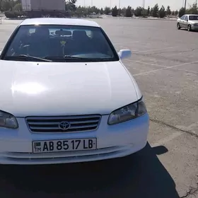 Toyota Camry 1999