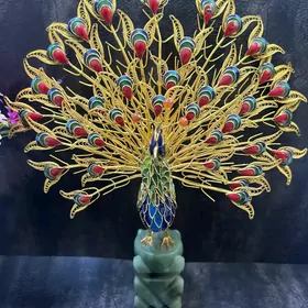 СТАТУЭТКА ПАВЛИН