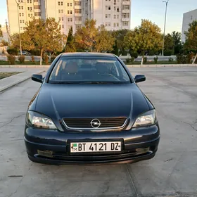 Opel Astra 2003