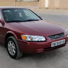 Toyota Camry 1999