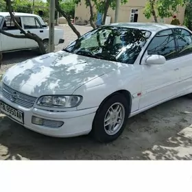 Opel Omega 1999