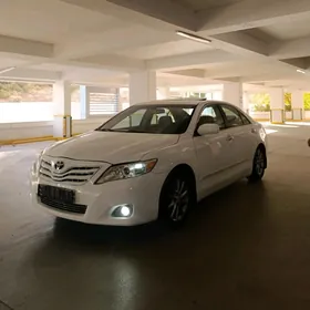 Toyota Camry 2010