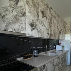 Satlyk jaý/от хозяина