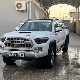 Toyota Tacoma 2021