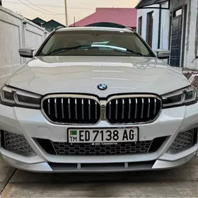 BMW 5 Series 2022