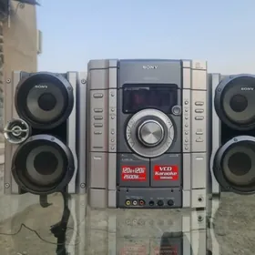Музыкальный центр SONY