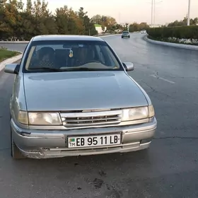 Opel Vectra 1990