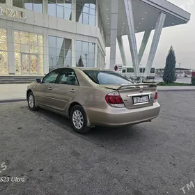 Toyota Camry 2003