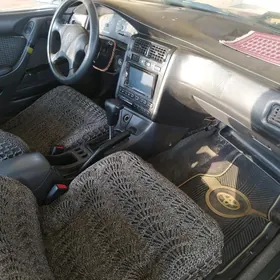 Toyota Corona 1995
