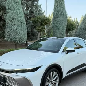 Toyota Crown 2024