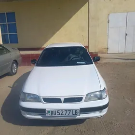 Toyota Carina 1993