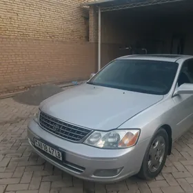 Toyota Avalon 2000