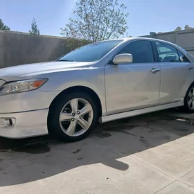 Toyota Camry 2010