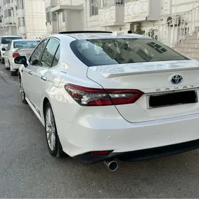 Toyota Camry 2022