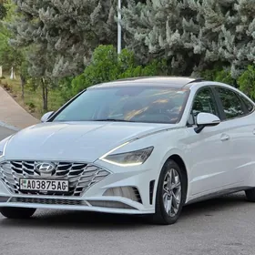 Hyundai Sonata 2021