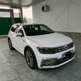 Volkswagen Tiguan 2020