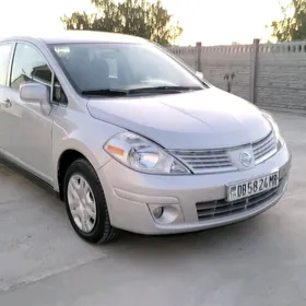 Nissan Versa 2010