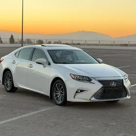 Lexus ES 350 2016