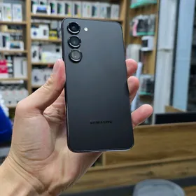 SAMSUNG S23