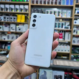 SAMSUNG S21FE