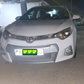 Toyota Corolla 2015