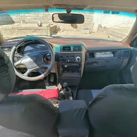 Toyota Marino 1992