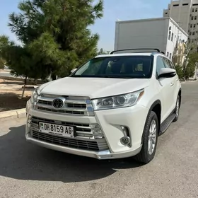 Toyota Highlander 2019