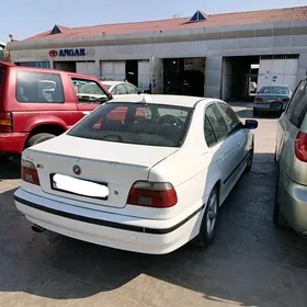 BMW 528 2002