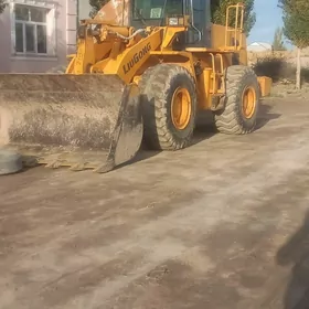 XCMG LW300F 2010