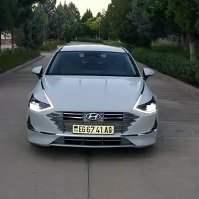 Hyundai Sonata 2021