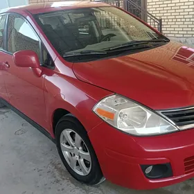 Nissan Versa 2010
