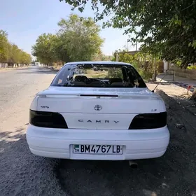 Toyota Camry 1993