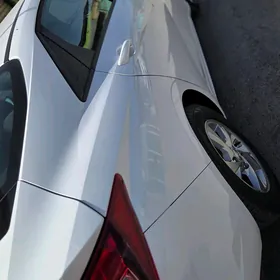Hyundai Elantra 2021