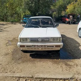 Nissan Sunny 1991