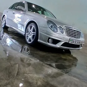 Mercedes-Benz E320 2004