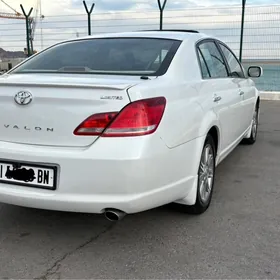 Toyota Avalon 2005