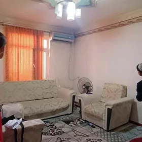 Бай базар 2 комнат 1 этаж