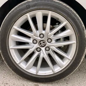 235.45.18 Bridgestone 22ÿyl