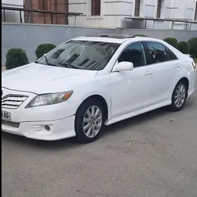 Toyota Camry 2011