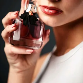 Parfum room_tm