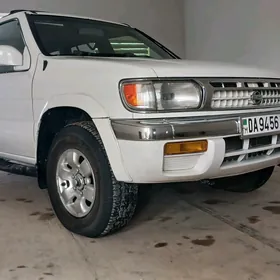 Nissan Pathfinder 1998