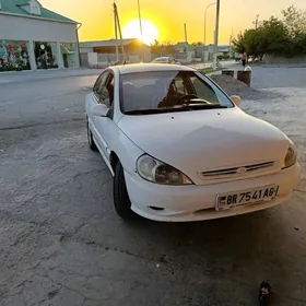 Kia Rio 2002