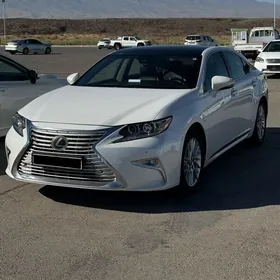 Lexus ES 350 2016