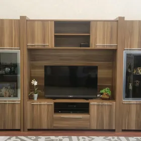 Telewizor  podstawka.   Stenka