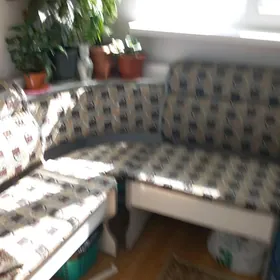 уголок